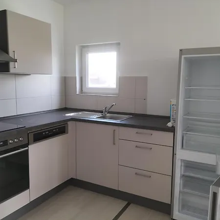 Mietangebote Info - Freygang & Partner Gbr 5er *