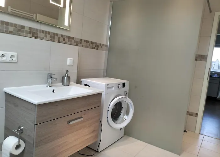 Mietangebote Info - Freygang & Partner Gbr 5er *